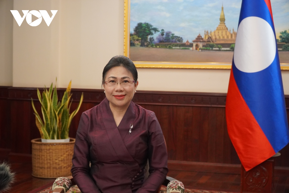 Tiếp tục vun đắp và phát triển mối quan hệ hữu nghị Việt - Lào